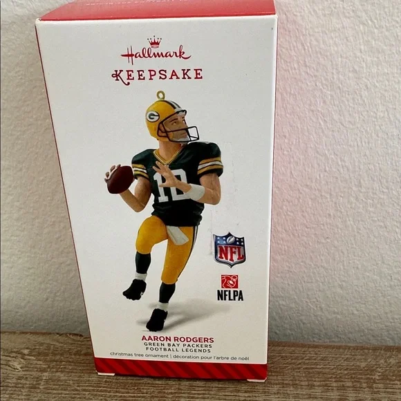 Hallmark Aaron Rodger’s Green Bay Packers Football Player Ornament (2014) - Picture 2 of 5